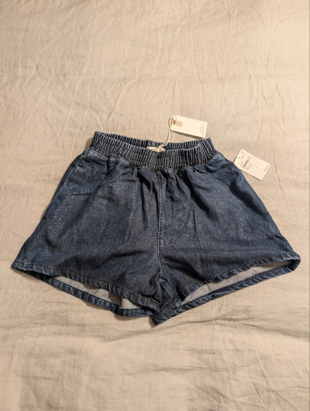 NWT Good American Weightless Denim Pull On Shorts 1/S